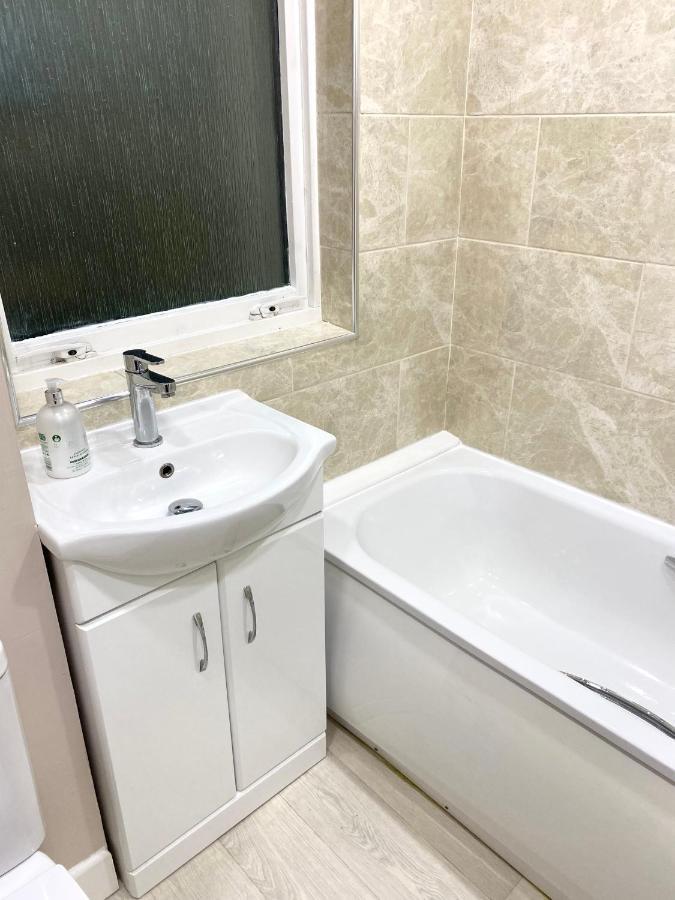 Entire Modern Apartment In Oban With Balcony Luaran gambar